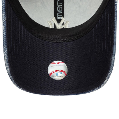 Pictured is this MLB Washed Paisley New York Yankees 9TWENTY in navy. 5