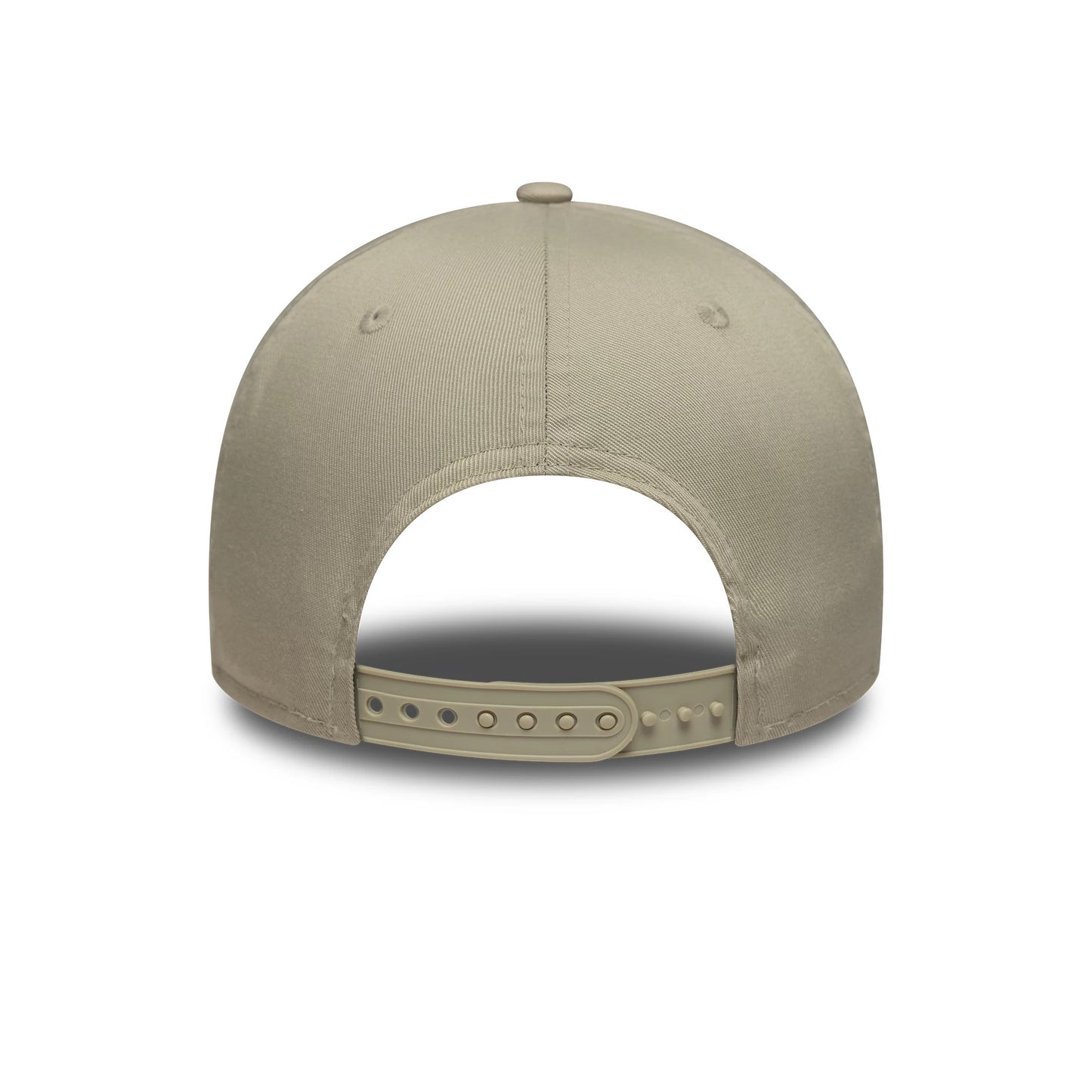 Pictured is this NBA Metallic LA Lakers 9FORTY in light beige. 4