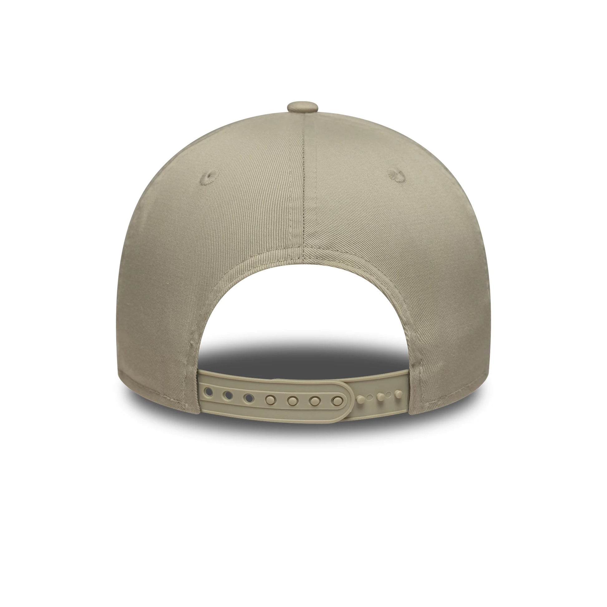 Pictured is this NBA Metallic LA Lakers 9FORTY in light beige. 4
