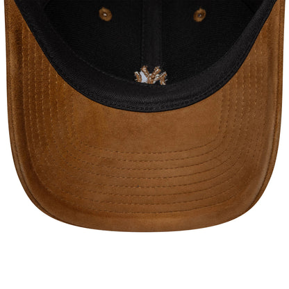 Pictured is this MLB Suede New York Yankees 9TWENTY in Brown. 7