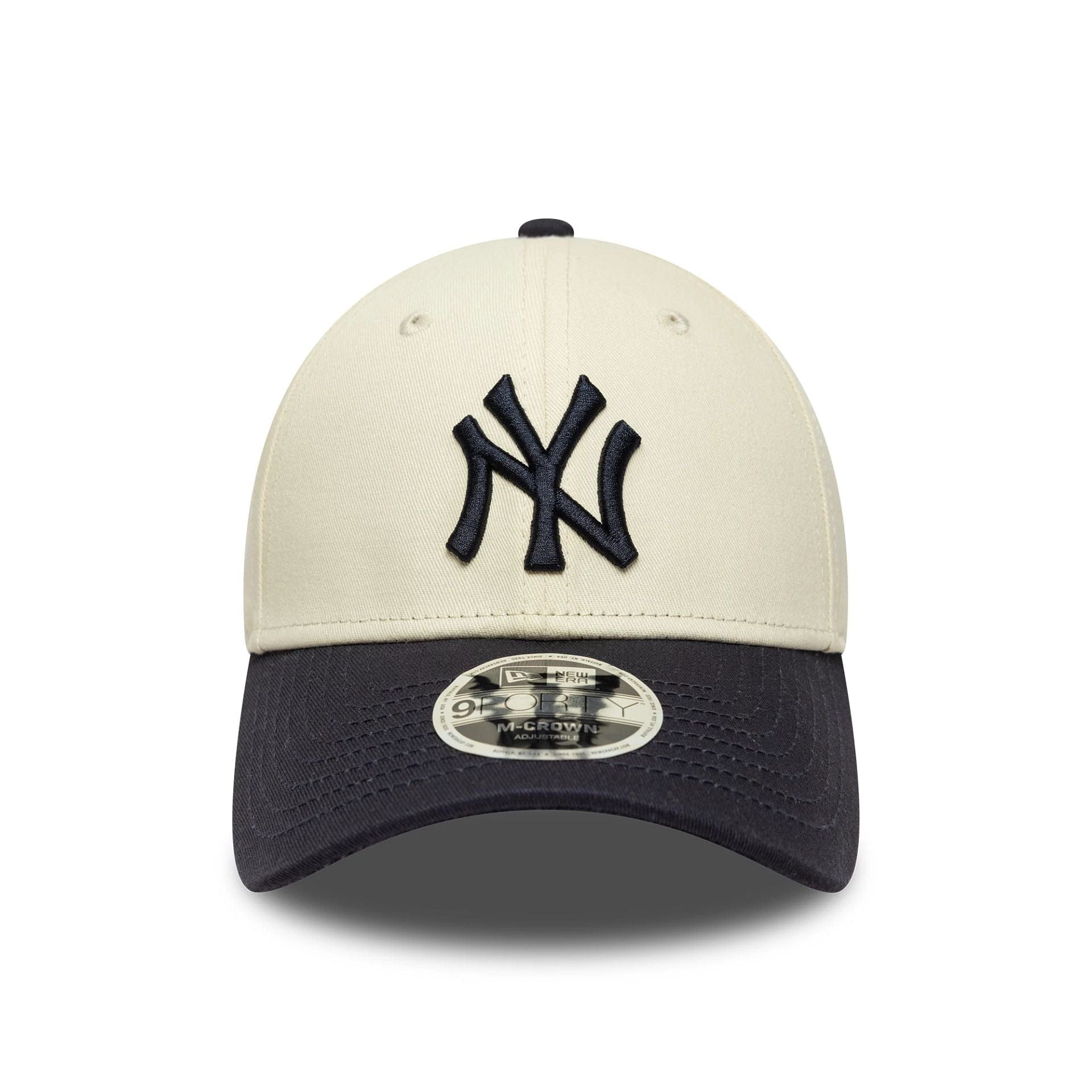 Pictured is this MLB New York Yankees 9FORTY M-Crown in light beige. 2