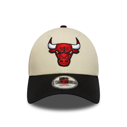 Pictured is this NBA Colour Block Chicago Bulls 9FORTY in Cream. 2