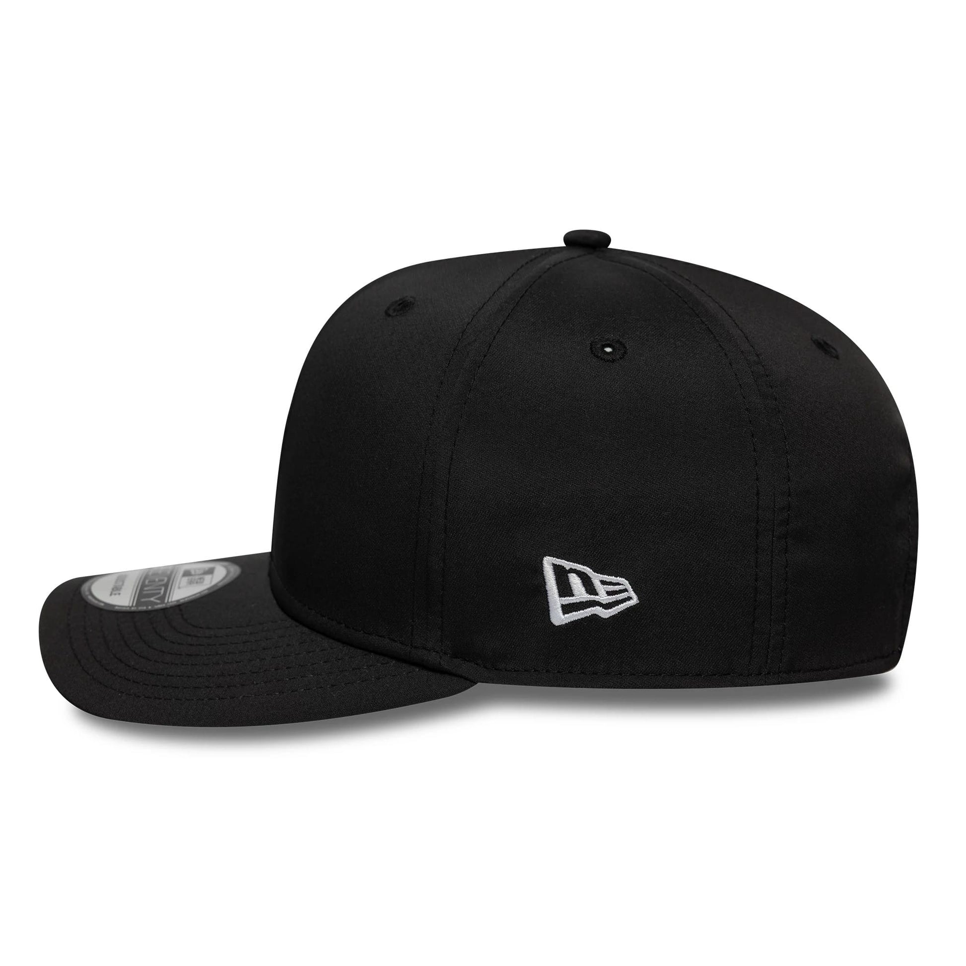 Pictured is this AC Milan TPU 9SEVENTY Stretch Snap in black. 6