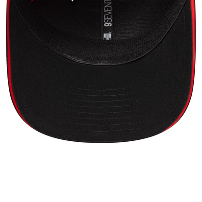 Pictured is this Ducati Motor Logo Print 9SEVENTY Stretch Snap in black. 5