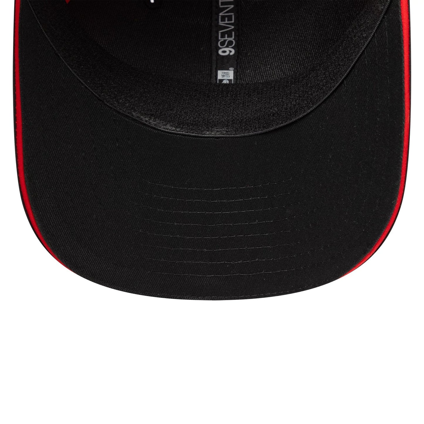 Pictured is this Ducati Motor Logo Print 9SEVENTY Stretch Snap in black. 5