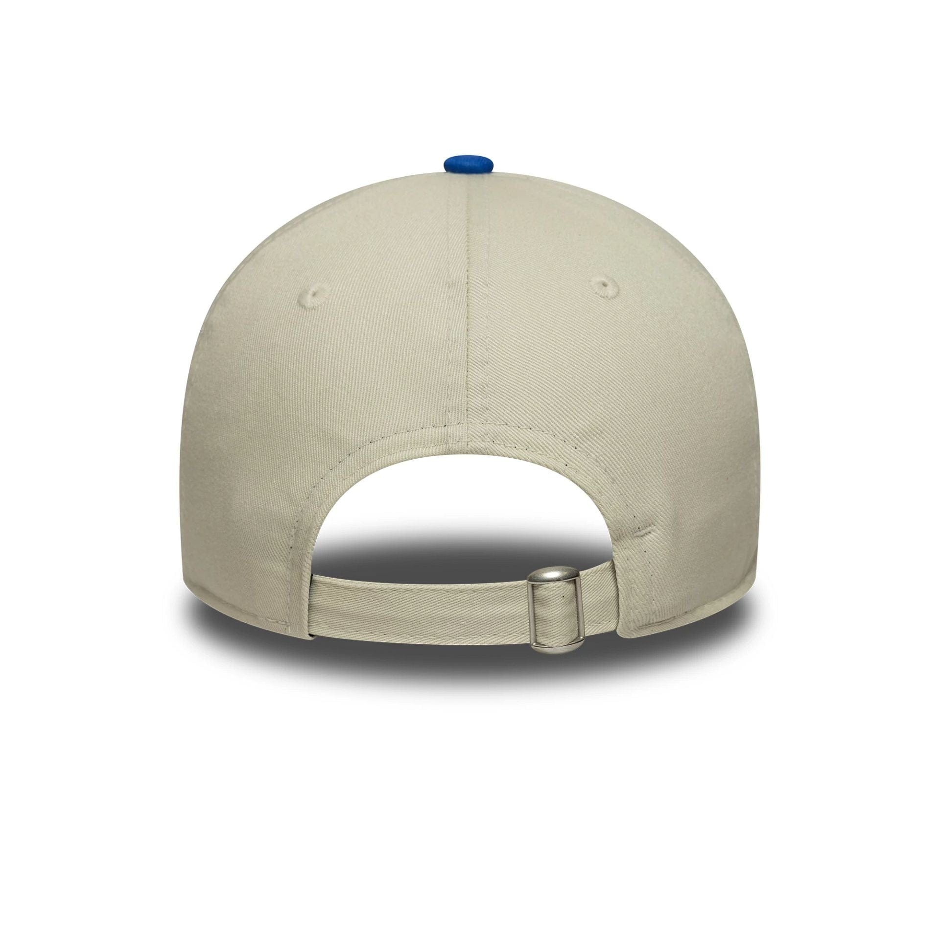 Pictured is this Manchester United FC 9TWENTY in open white. 4