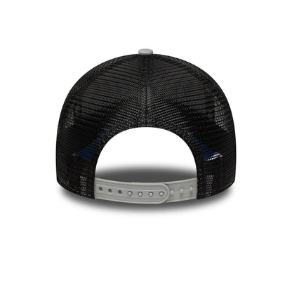 Pictured is this Manchester United FC 9FORTY A-Frame Trucker in grey. 4