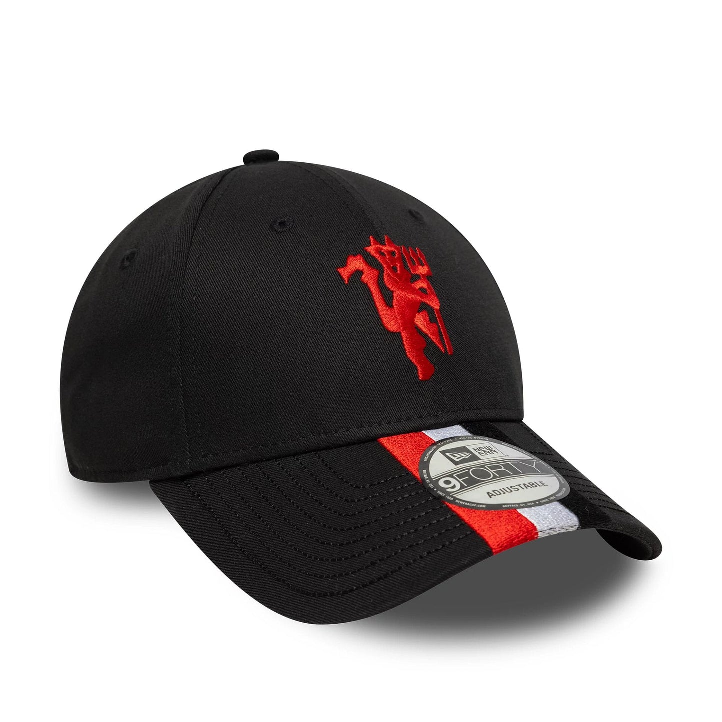 Pictured is this Manchester United FC Stripe 9FORTY in black. 3