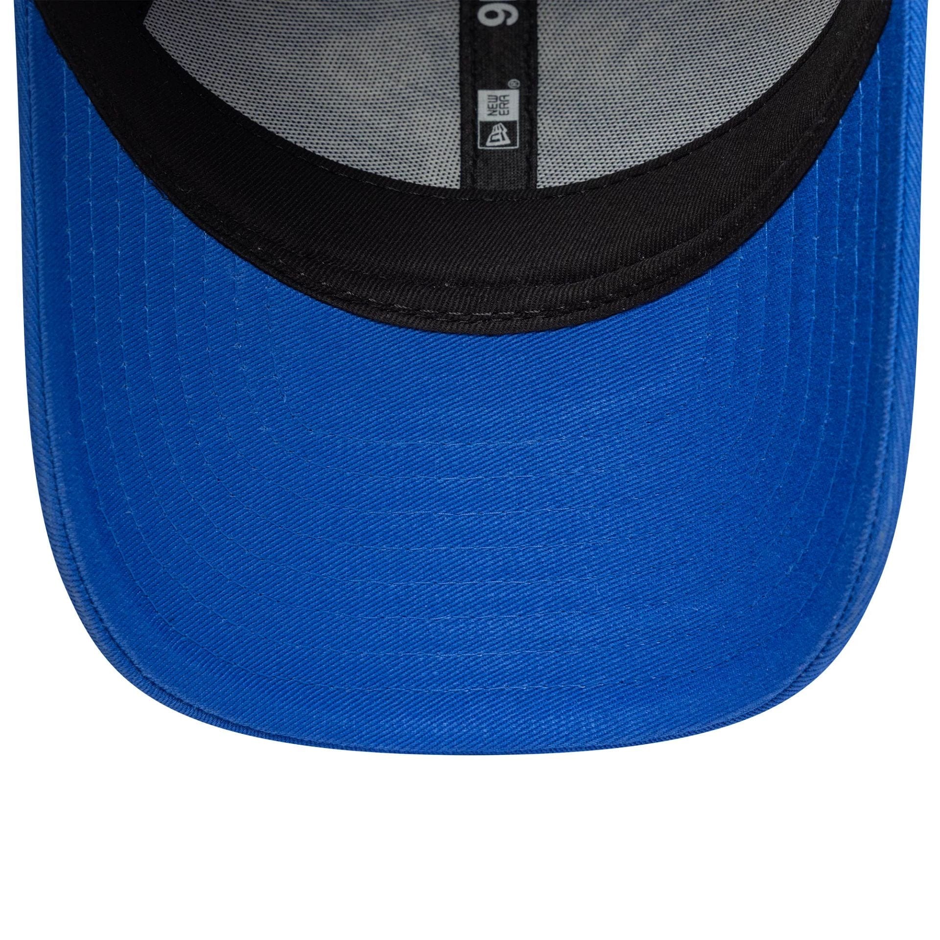 Pictured is this Youth Manchester United FC 9FORTY in blue. 5