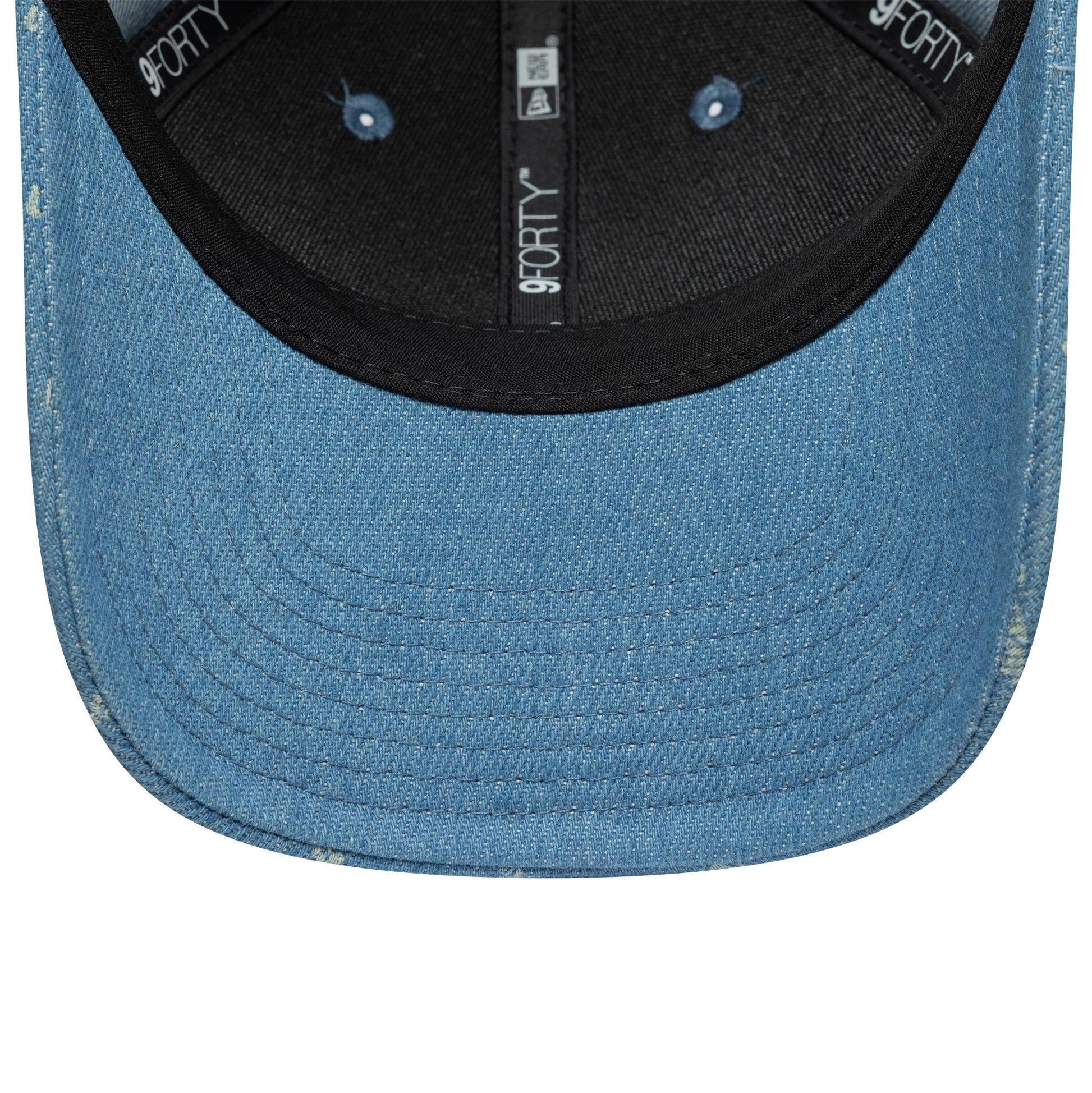 Pictured is this Denim VR46 9FORTY M-Crown in open blue. 5