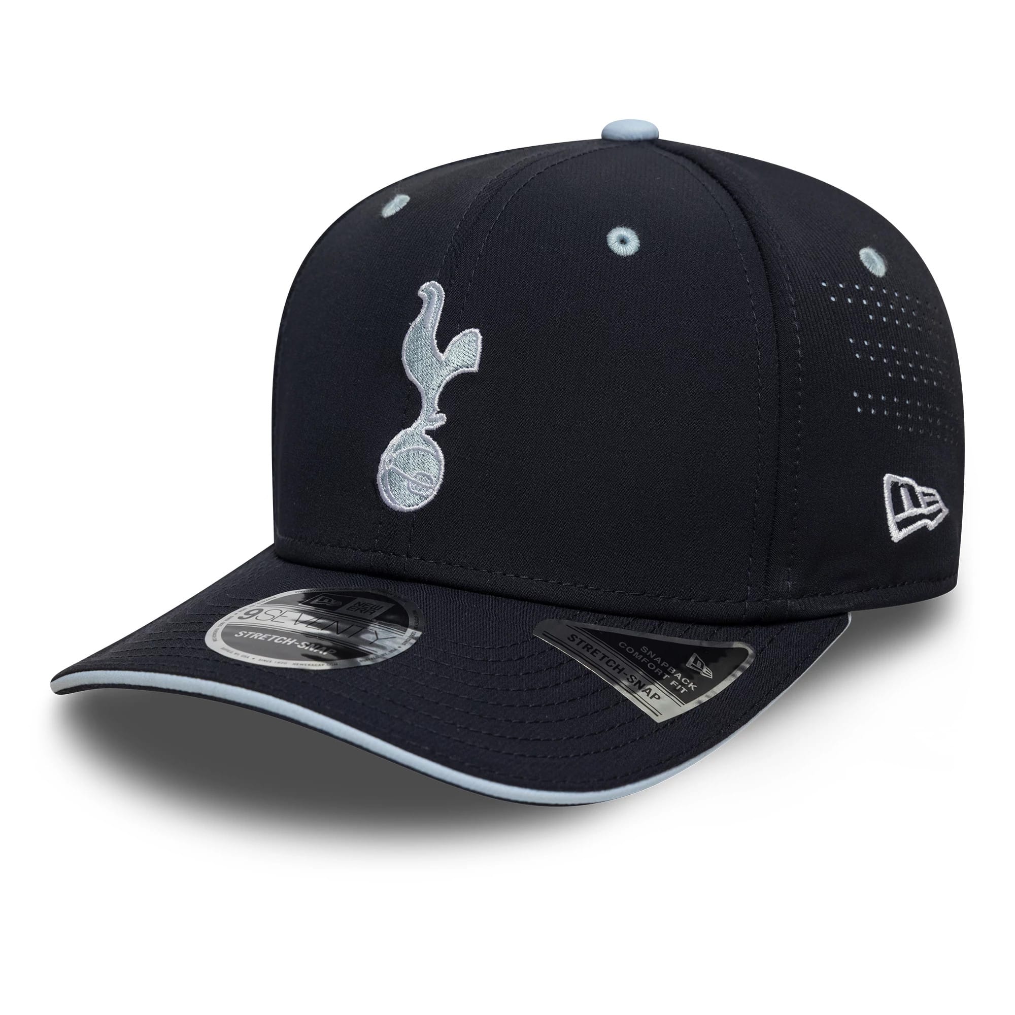 Pictured is this Cockerel Tottenham Hotspur FC 9SEVENTY Stretch Snap in navy. 1