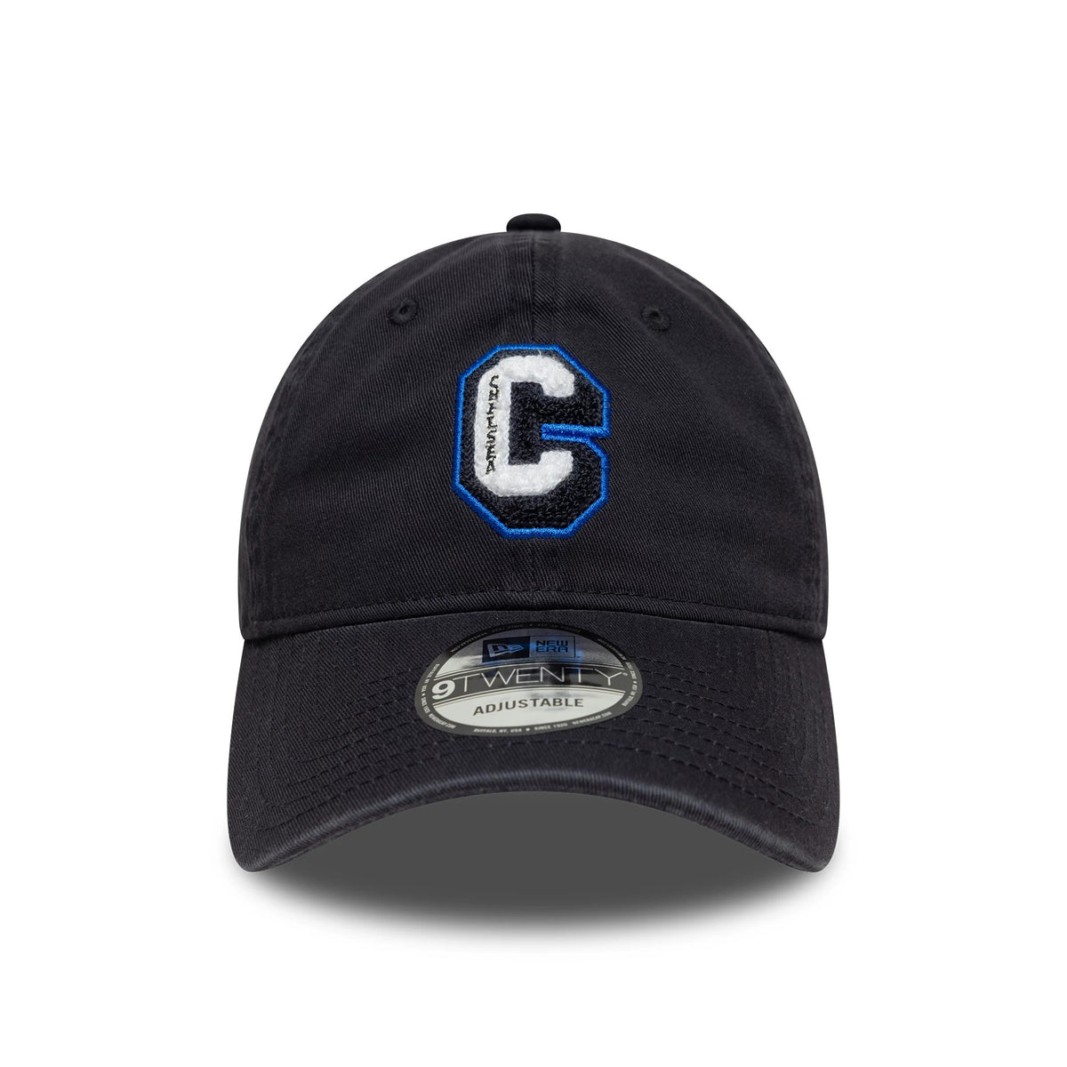 Chelsea FC Lion Crest Boucle Navy New Era 9TWENTY Cap, front view showing the raised boucle-embroidered white C logo with blue and black outline on the navy crown, and a 9TWENTY size sticker on the curved visor.
