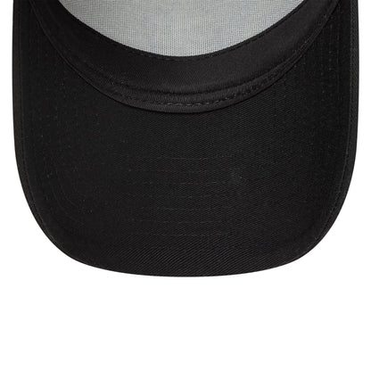 Pictured is this Chelsea FC Lion Crest Patch 9FORTY A-Frame Trucker in black. 5