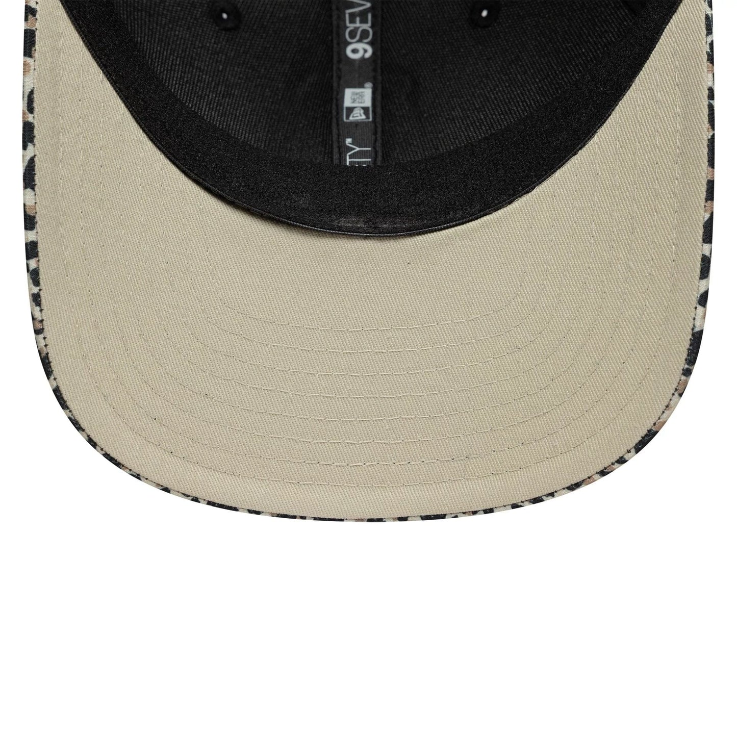 Pictured is this Leopard Visa Cash App Racing Bulls 9SEVENTY Stretch Snap in light beige. 5