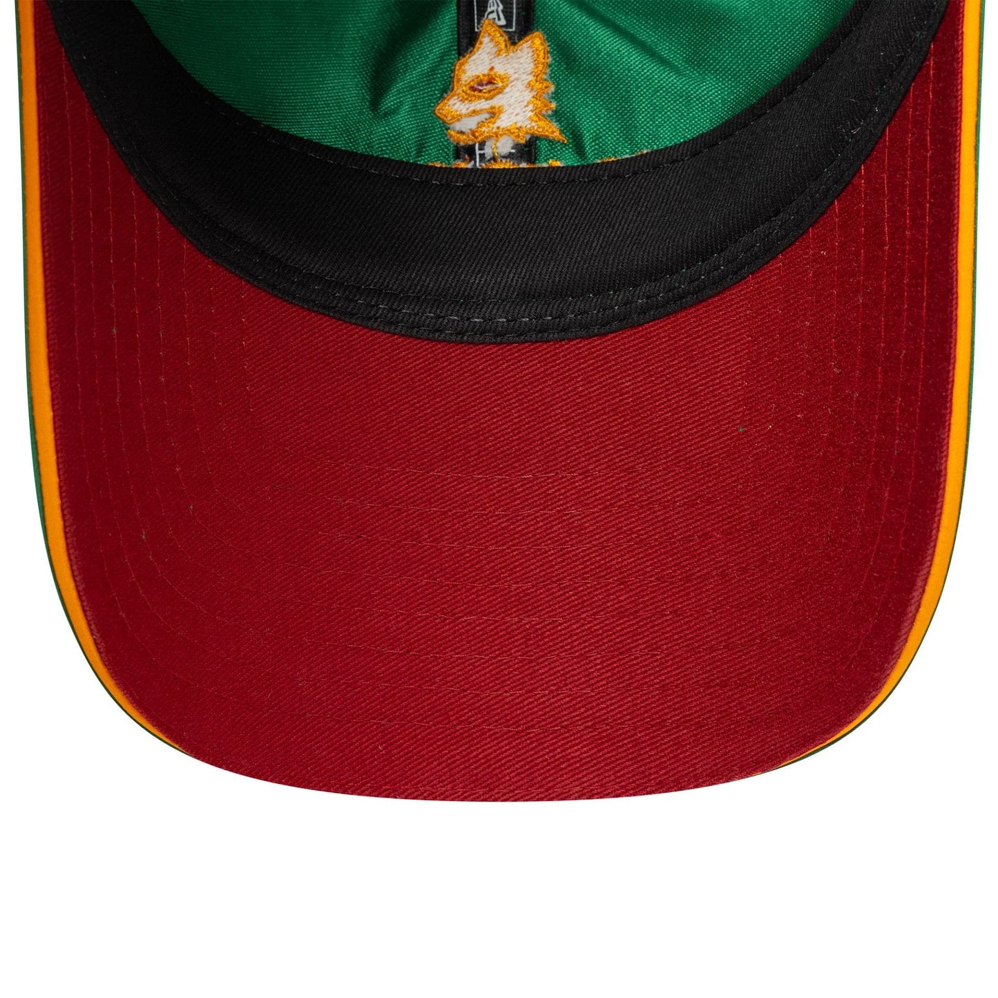 Pictured is this AS Roma Retro 95 9TWENTY in green. 5