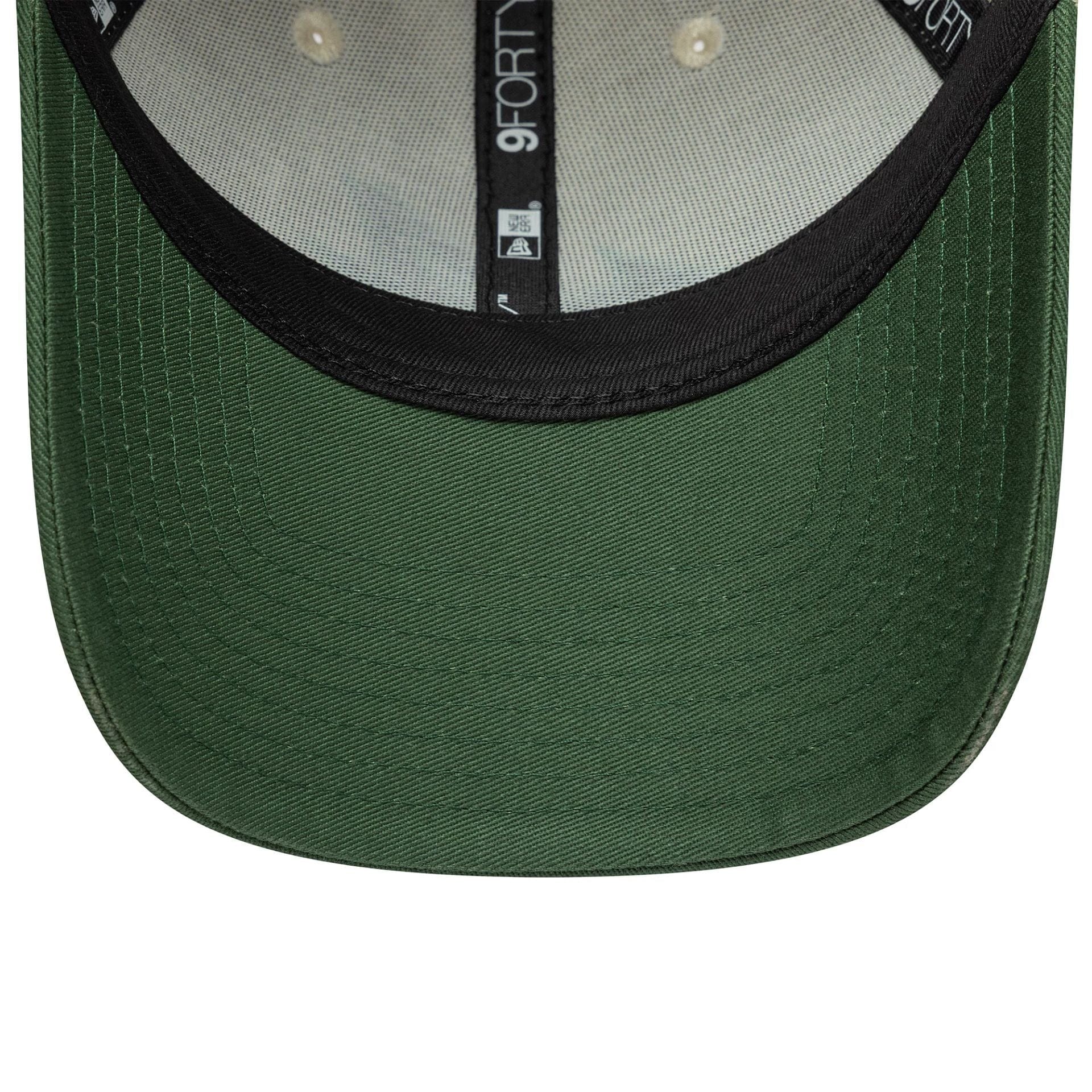 Pictured is this Alpine Racing 9FORTY in white. 5