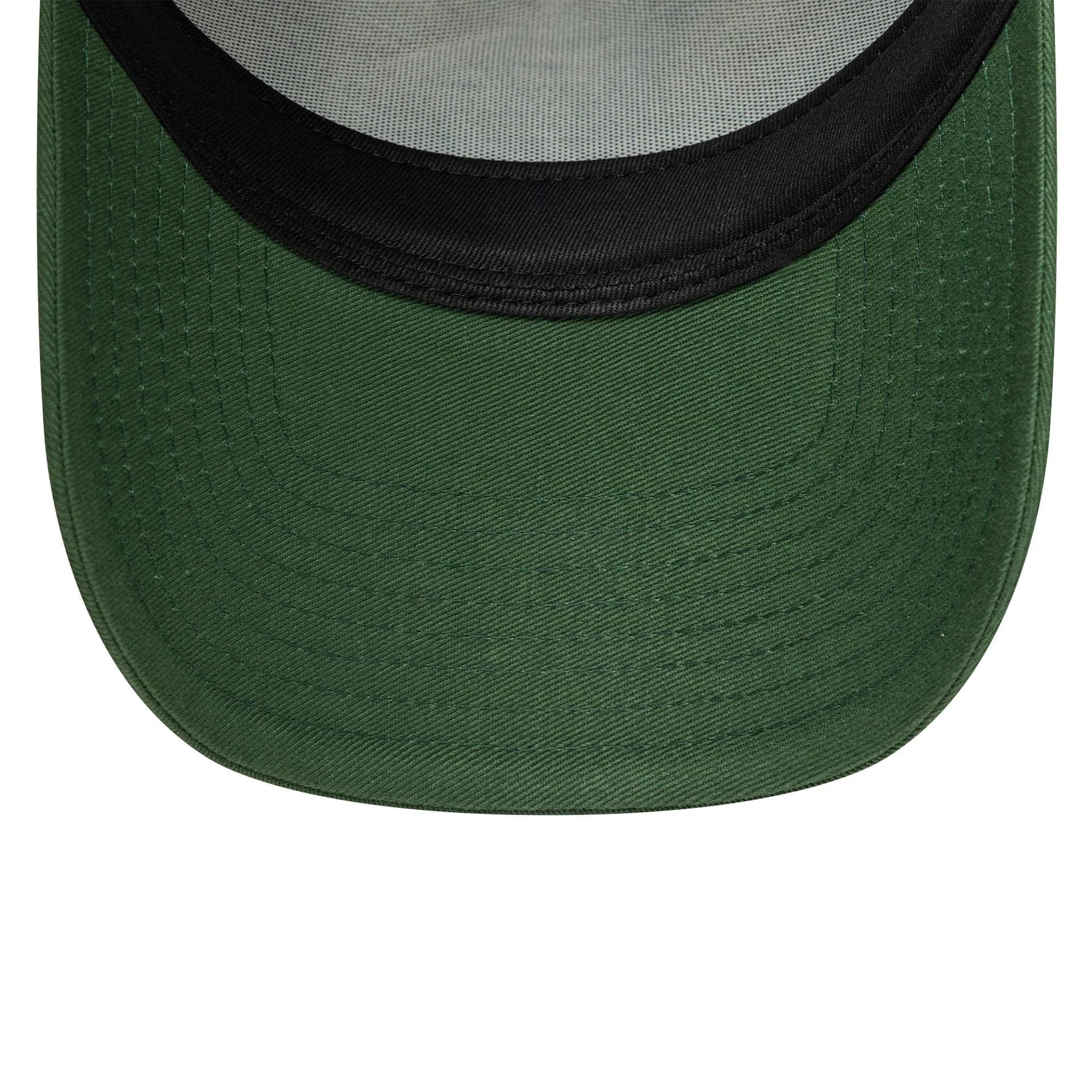 Pictured is this MoneyGram Haas F1 9FORTY A-Frame Trucker in dark green. 5