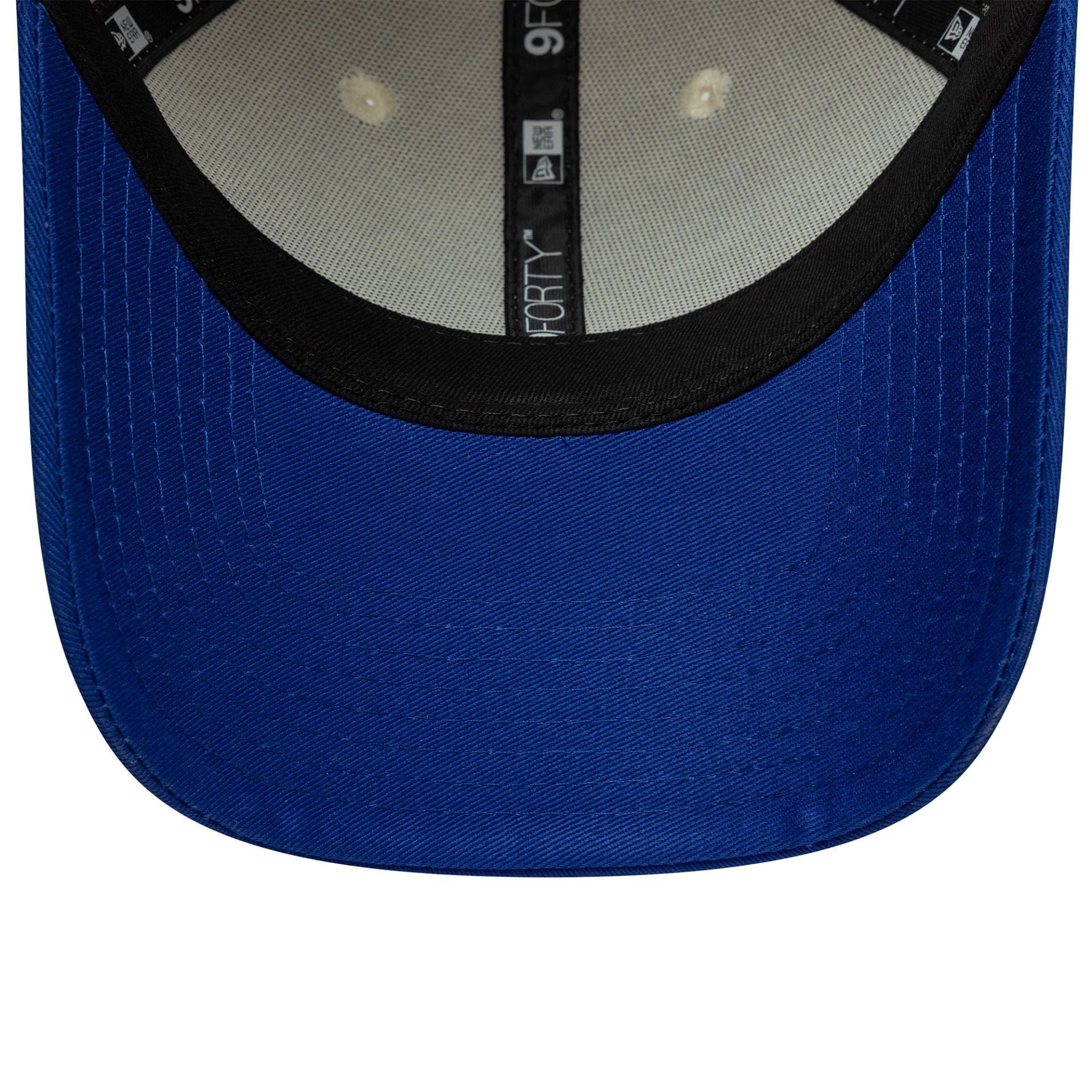 Pictured is this Red Bull Racing 9FORTY in light beige. 5