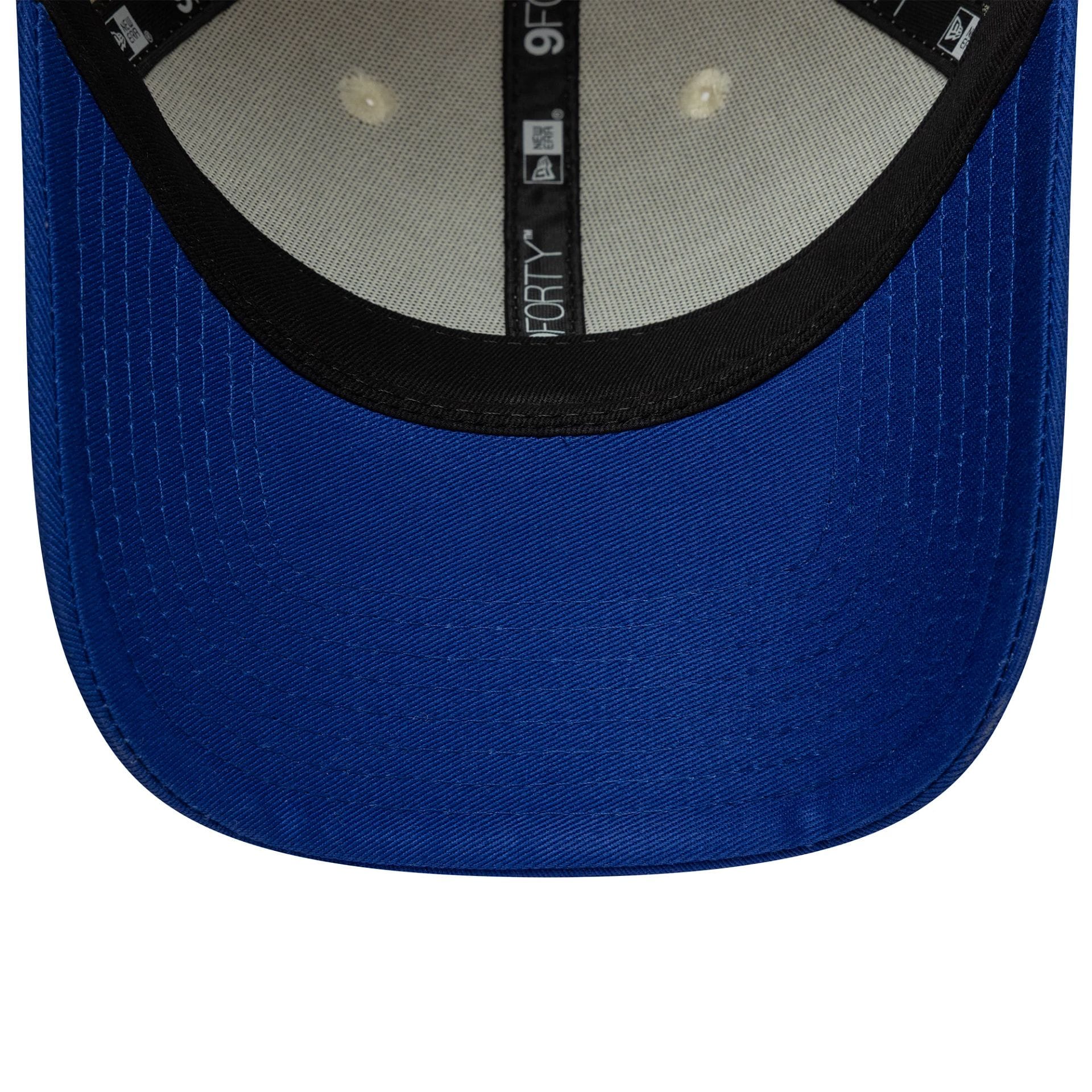 Pictured is this Red Bull Racing 9FORTY in light beige. 5