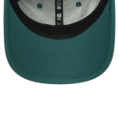 Pictured is this Washed Red Bull Racing 9SEVENTY Stretch Snap in dark green. 5
