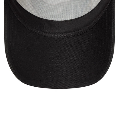 Pictured is this Flag Stade Toulousain 9FORTY E-Frame Trucker in white. 5