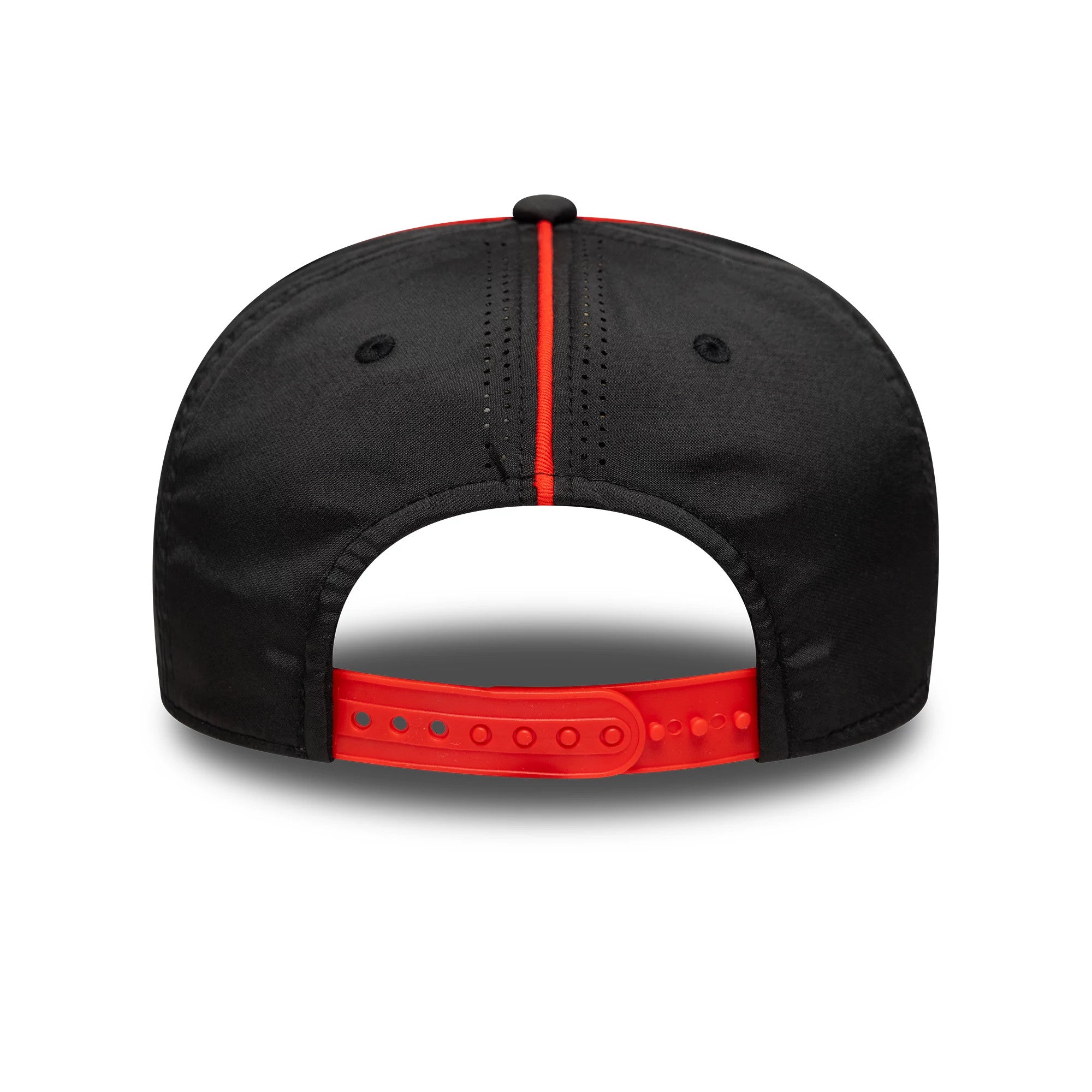 Pictured is this Aprilia Logo 9SEVENTY Stretch Snap in white. 4