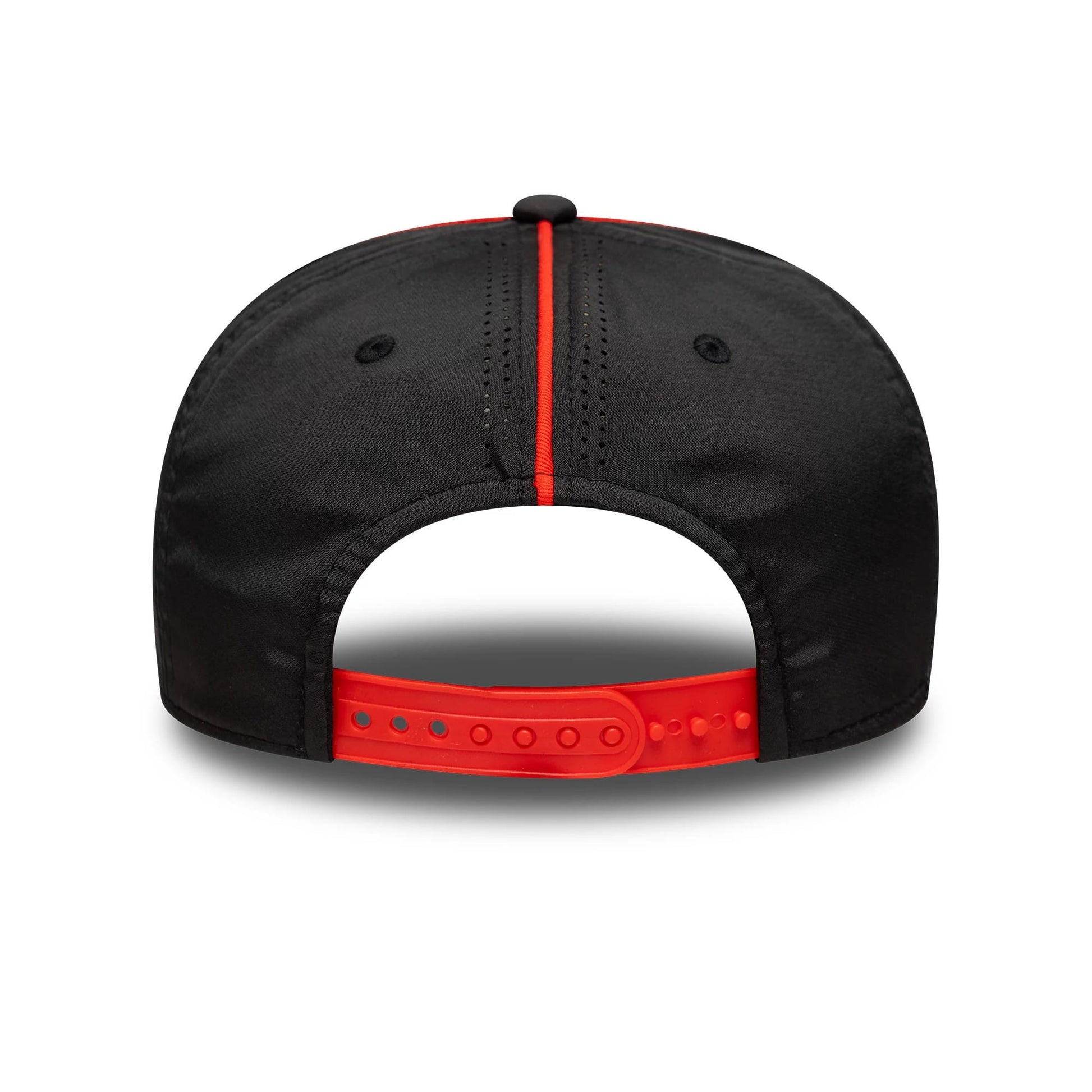 Pictured is this Aprilia Logo 9SEVENTY Stretch Snap in white. 4