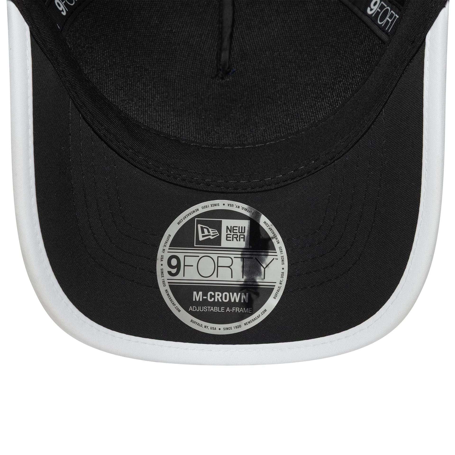 Pictured is this Print Red Bull Racing 9FORTY M-Crown A-Frame in black. 5