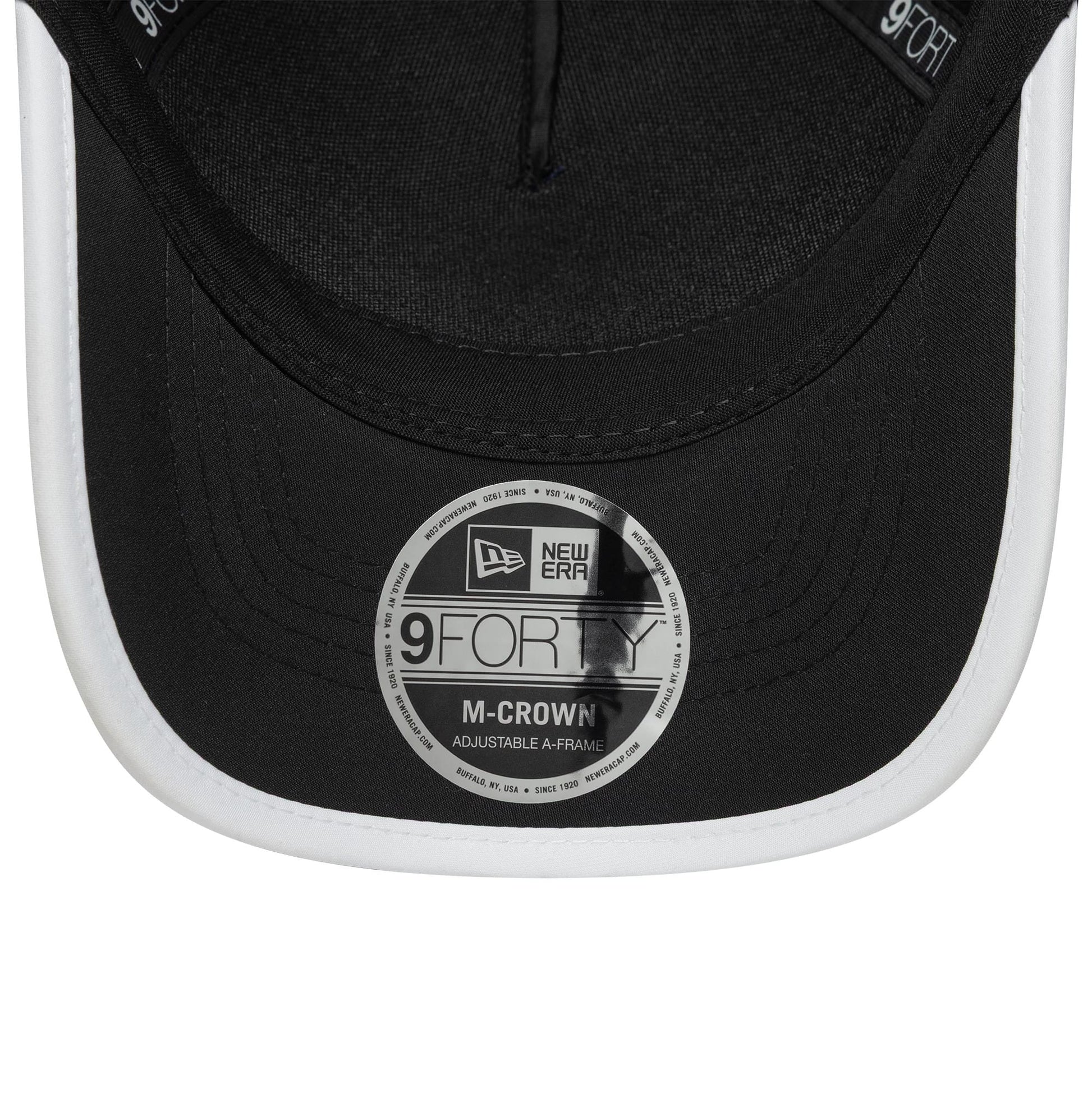Pictured is this Print Red Bull Racing 9FORTY M-Crown A-Frame in black. 5