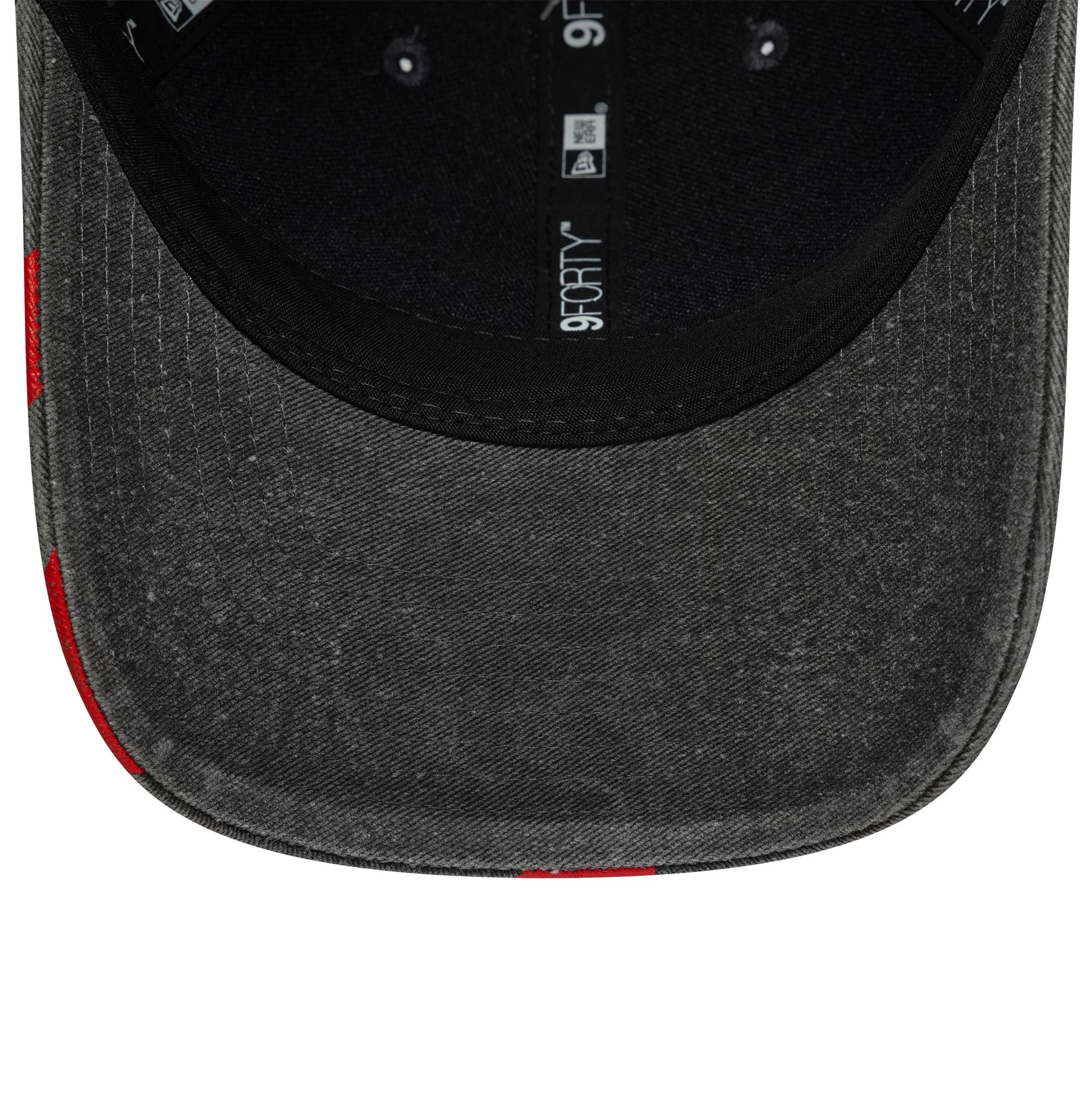 Pictured is this Washed Red Bull Racing 9FORTY M-Crown in black. 5