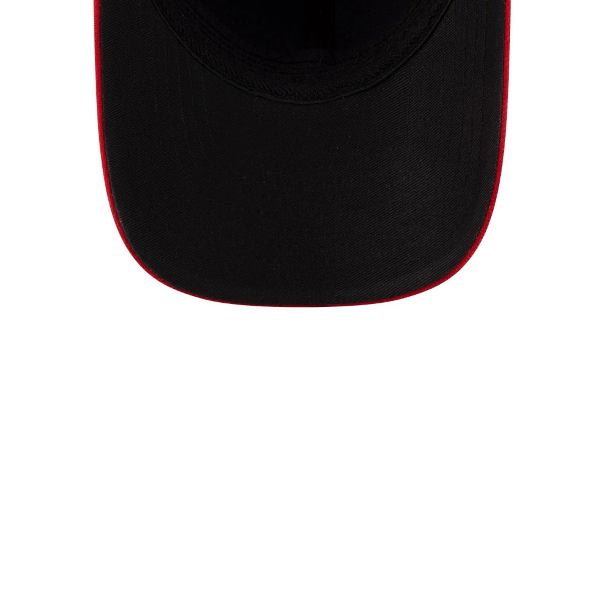 Pictured is this MLB Player Replica Atlanta Braves 39THIRTY M-Crown Stretch Fit cap in navy. 7