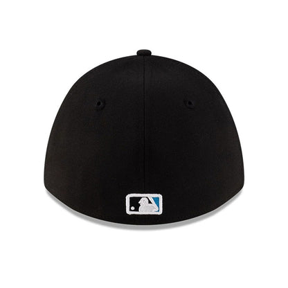 Pictured is this MLB Player Replica Miami Marlins 39THIRTY M-Crown Stretch Fit cap in black. 4