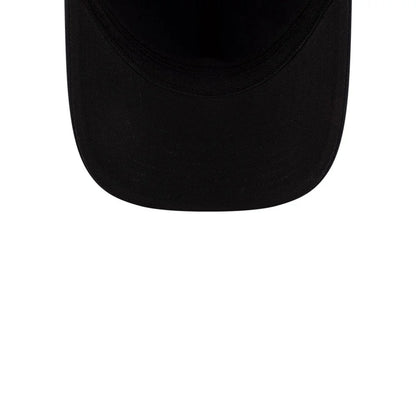 Pictured is this MLB Player Replica New York Yankees 39THIRTY M-Crown Stretch Fit cap in navy. 7