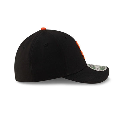 Pictured is this MLB Player Replica San Francisco Giants 39THIRTY M-Crown Stretch Fit cap in black. 6