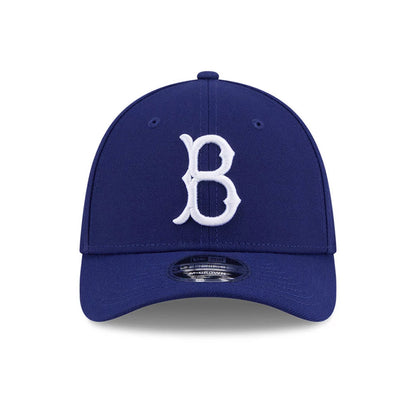 Pictured is this MLB Brooklyn Dodgers 39THIRTY M-Crown Stretch Fit cap in dark blue. 3