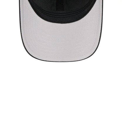 Pictured is this MLB Outline New York Mets 39THIRTY M-Crown Stretch Fit cap in black. 2