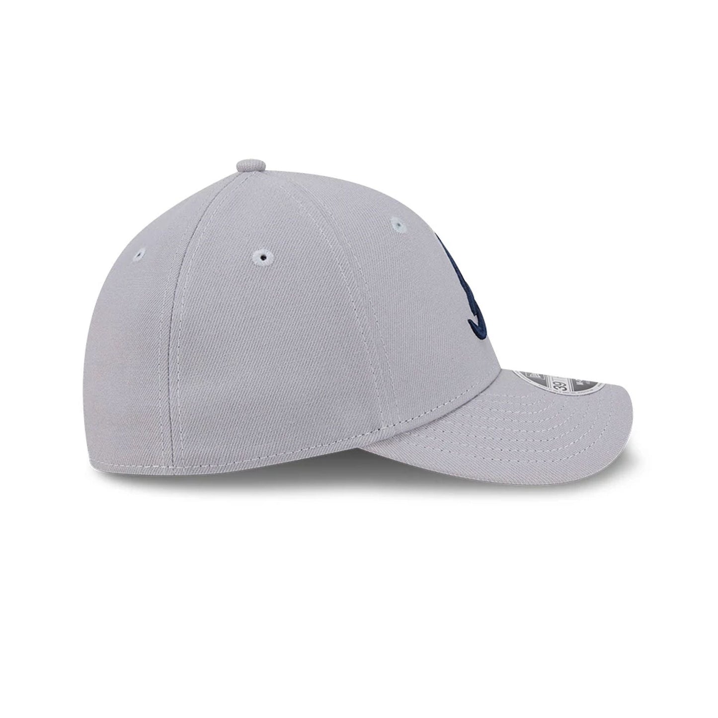 Pictured is this MLB Atlanta Braves 39THIRTY M-Crown Stretch Fit cap in grey. 6