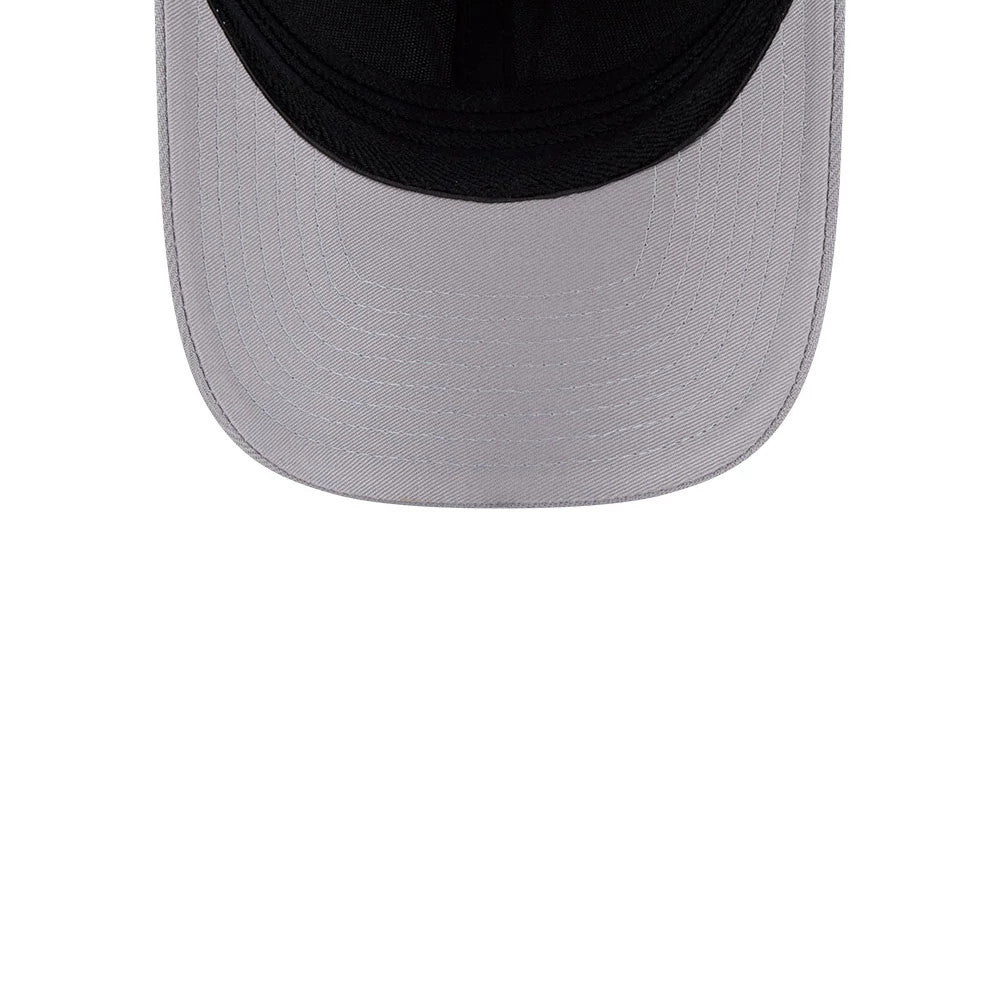 Pictured is this MLB New York Yankees 39THIRTY M-Crown Stretch Fit cap in grey. 7