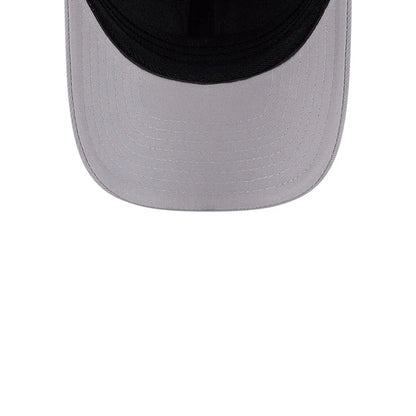 Pictured is this MLB New York Yankees 39THIRTY M-Crown Stretch Fit cap in grey. 7