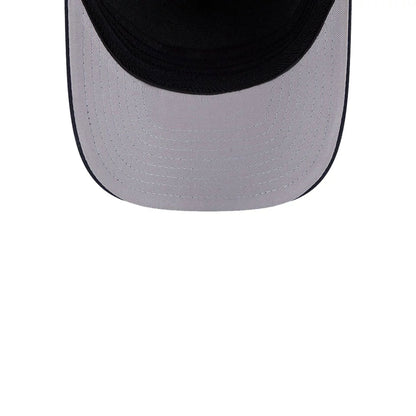 Pictured is this MLB Atlanta Braves 39THIRTY M-Crown A-Frame Stretch Fit cap in navy. 2