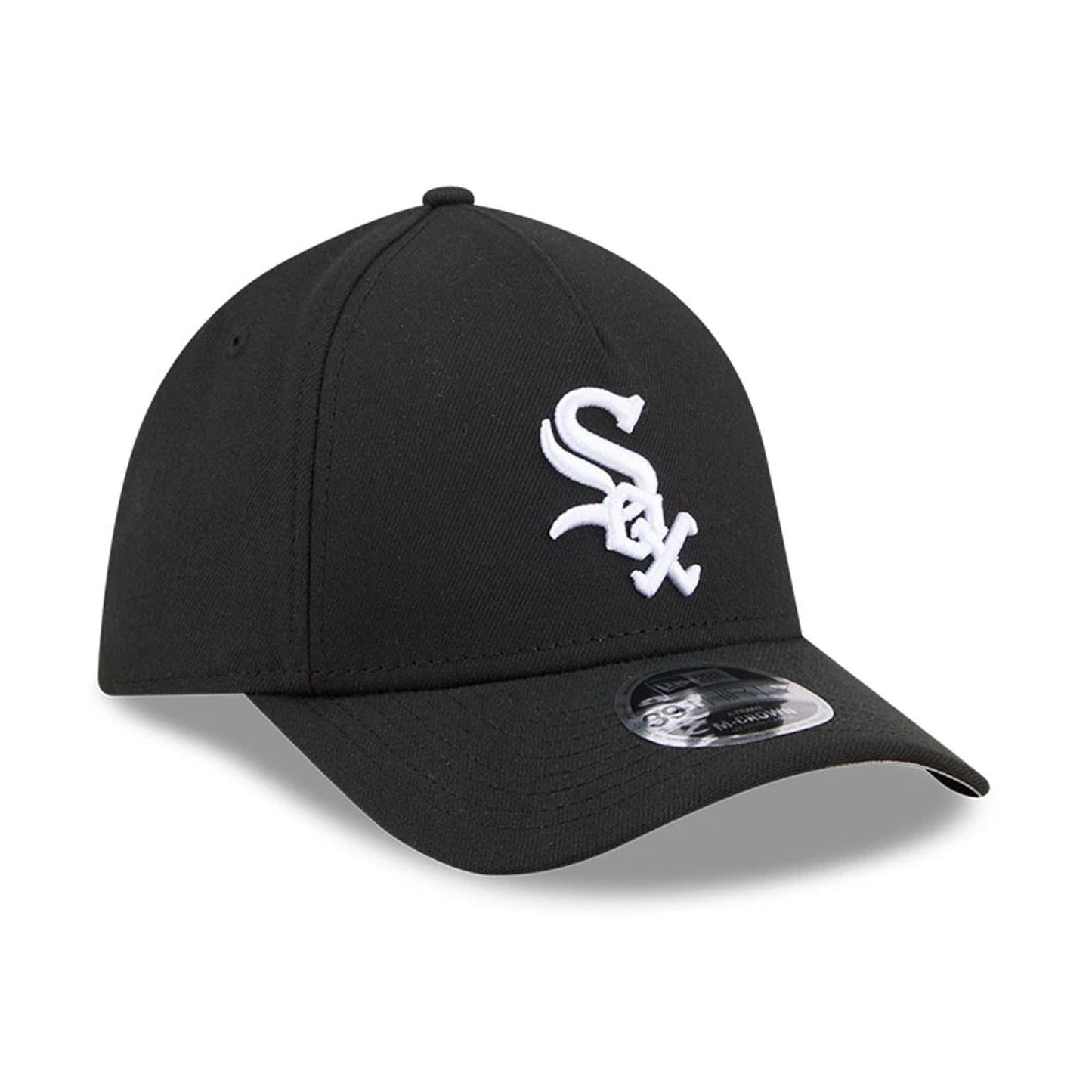 Pictured is this MLB Chicago White Sox 39THIRTY M-Crown A-Frame Stretch Fit cap in black. 4