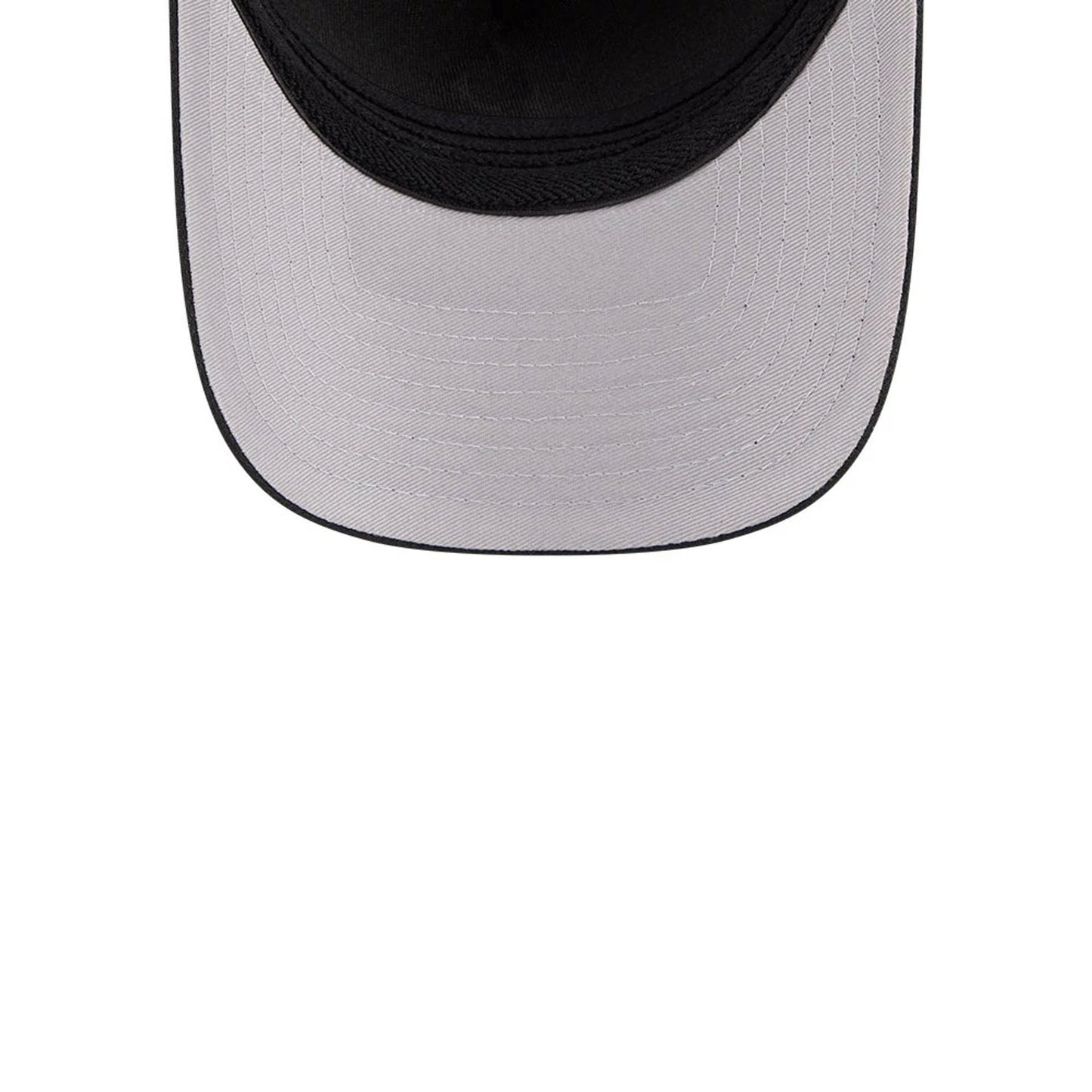 Pictured is this MLB Boston Red Sox 39THIRTY M-Crown A-Frame Stretch Fit cap in black. 2
