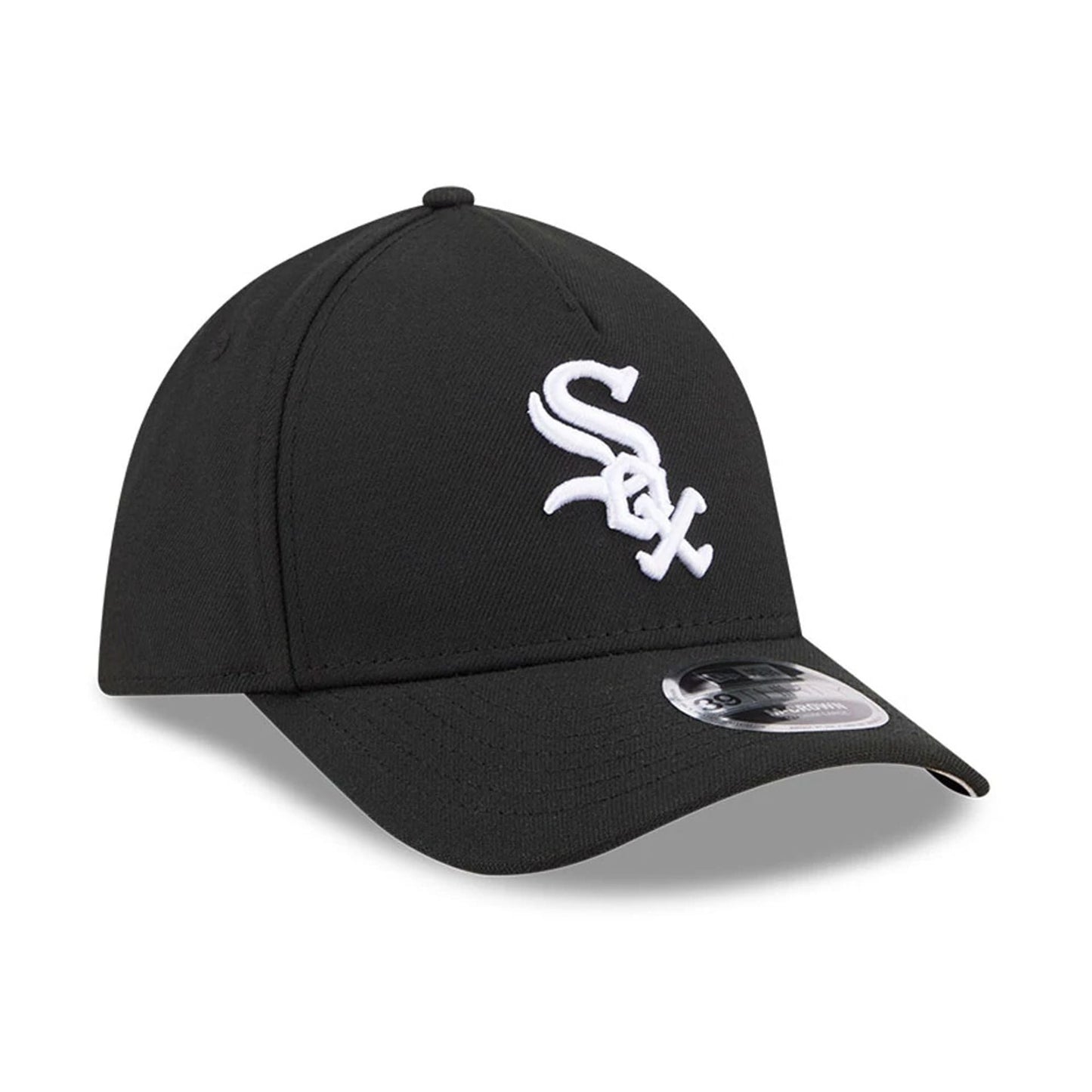 Pictured is this MLB Chicago White Sox 39THIRTY M-Crown A-Frame Stretch Fit cap in black. 4