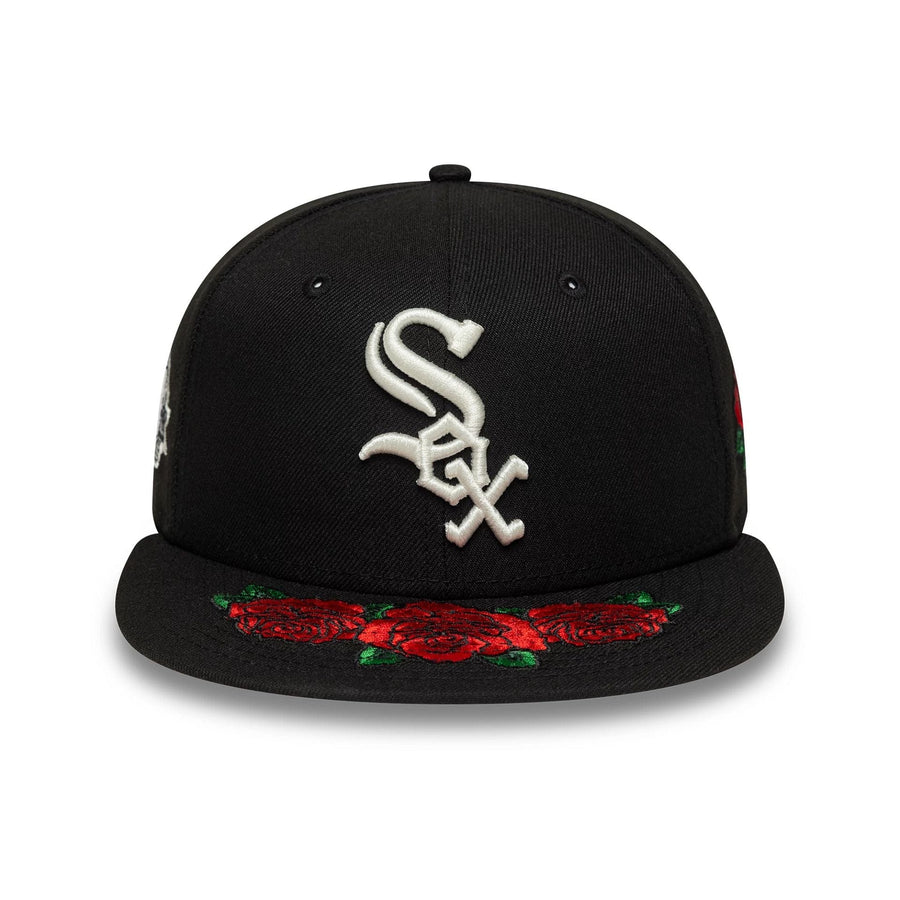 This is a Chicago White Sox MLB Cooperstown Floral Black 59FIFTY Fitted Cap 3