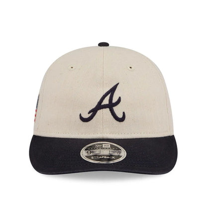 This is a Atlanta Braves MLB Americana Herringbone White Retro Crown 9FIFTY Adjustable Cap 4