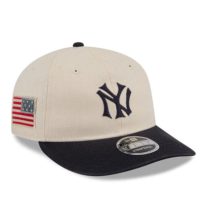 This is a New York Yankees MLB Americana Herringbone White Retro Crown 9FIFTY Adjustable Cap 1
