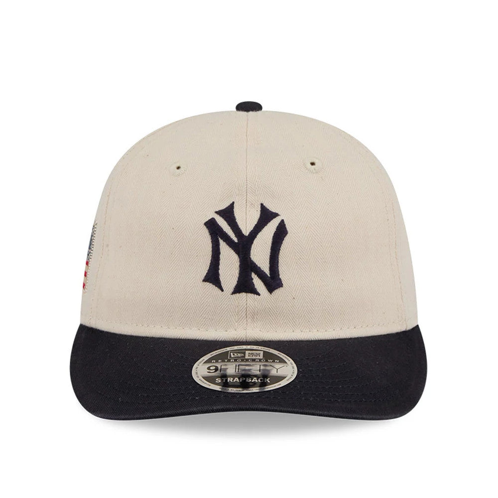 This is a New York Yankees MLB Americana Herringbone White Retro Crown 9FIFTY Adjustable Cap 4