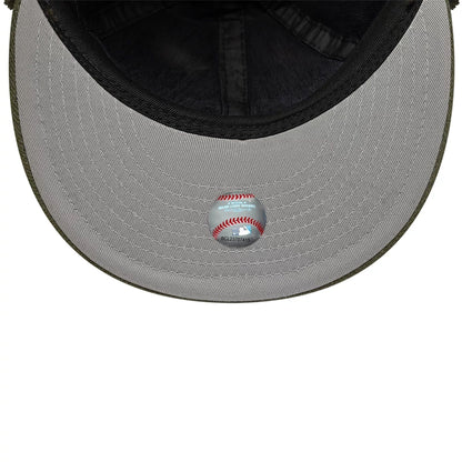 This is a New York Yankees MLB Camo Open Green Retro Crown 59FIFTY Fitted Cap 3