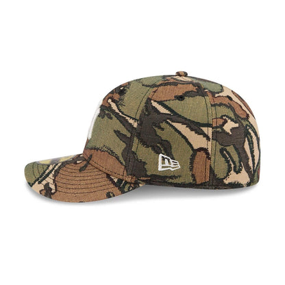 This is a New York Yankees MLB Jacquard Camo 59FIFTY Fitted Cap 5