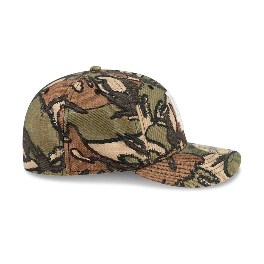 This is a LA Dodgers MLB Jacquard Camo 59FIFTY Fitted Cap 6